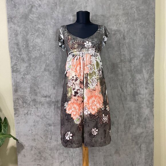 Isabella Rodriguez M Sublimation Multicolor Floral Dress cap flutter sleeves - Picture 1 of 7